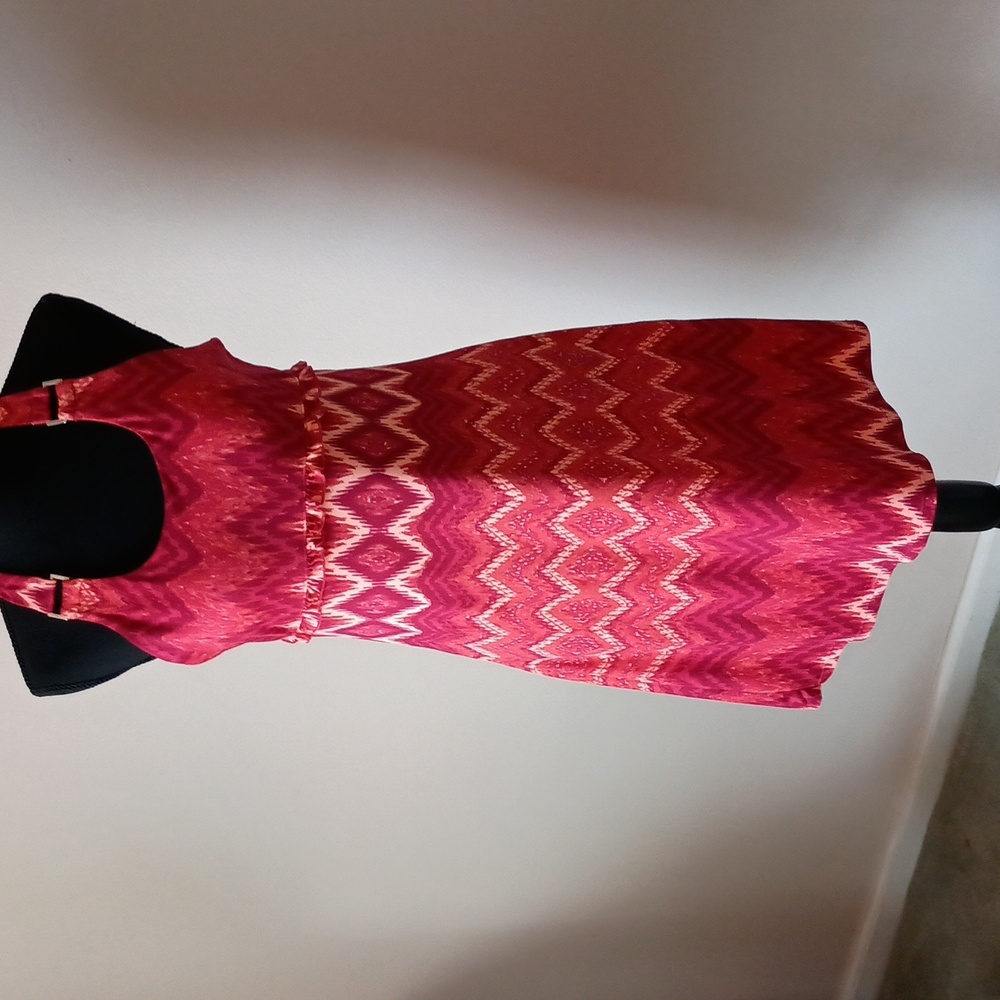 Cute Summer dress. Padded cups. Size M
